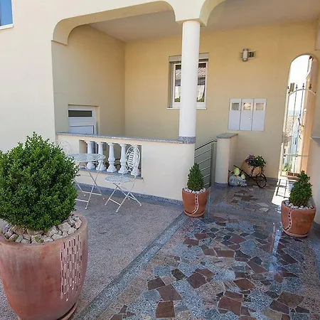 Appartamento In 5367c Crikvenica